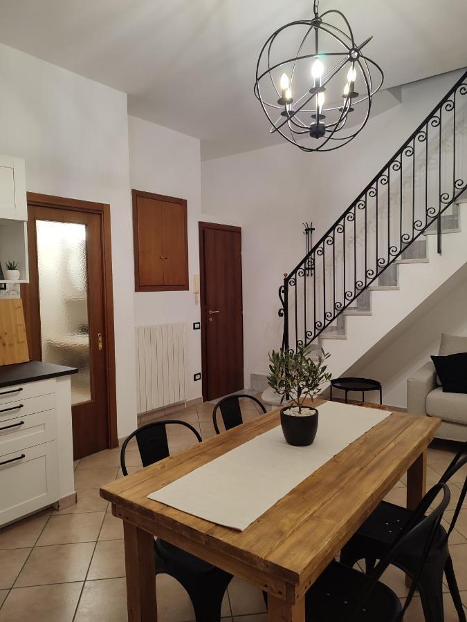 L'Oliva Contesa - La Nera Apartment กาเอตา ภายนอก รูปภาพ