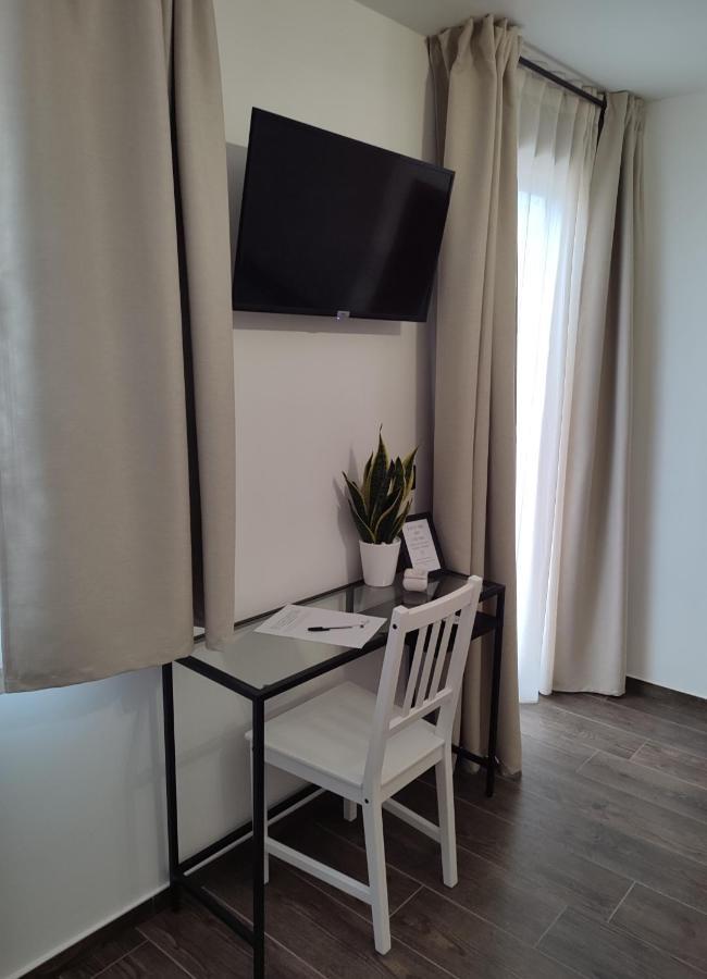 L'Oliva Contesa - La Nera Apartment กาเอตา ภายนอก รูปภาพ